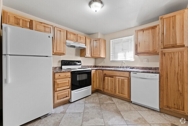Building Photo - 353 400 E Unit 353 Rental