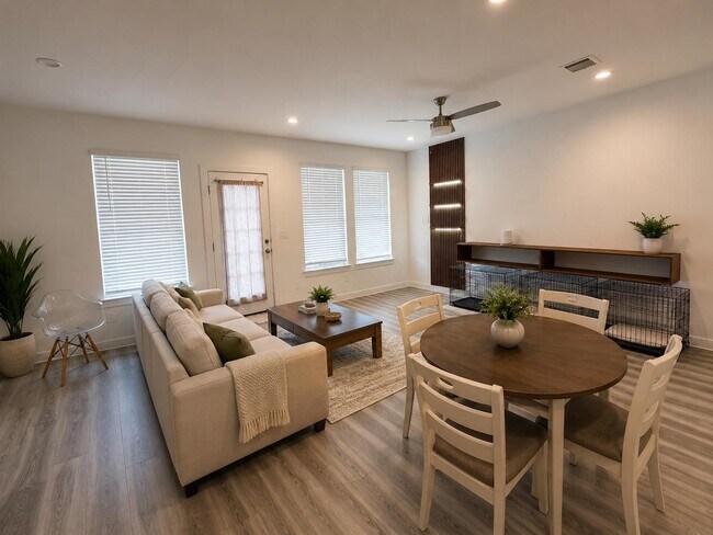 Photo - 2924 Amherst Mdw Ln