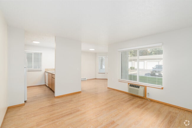 Interior Photo - The Lusitano