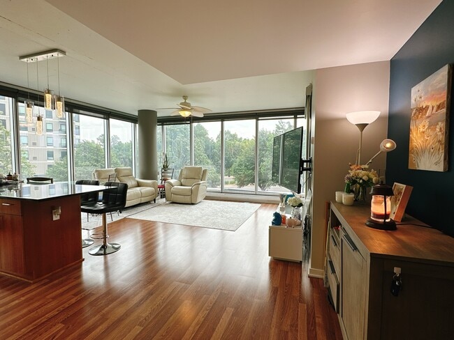 Photo - 8151 33rd Ave S Unidad 206E