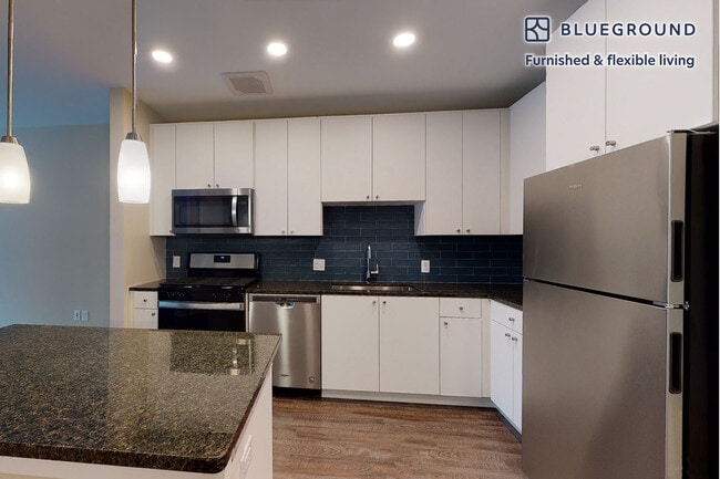 Photo - 79 Alexander St Unit SI FL3-ID1478A