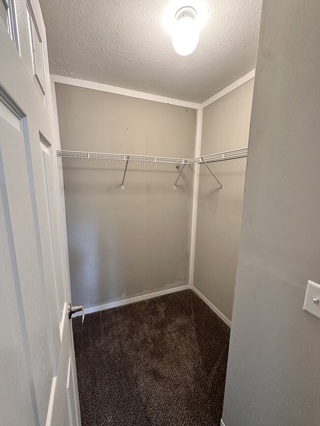 Photo - 253 Old Mobile Hwy