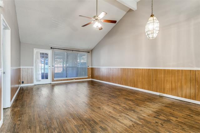 Photo - 3009 Hilltop Dr