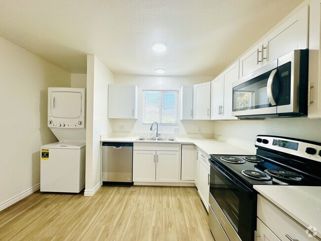 Building Photo - Bellevue Apartments