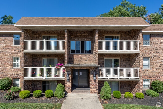 Building Photo - Grace Court Rental