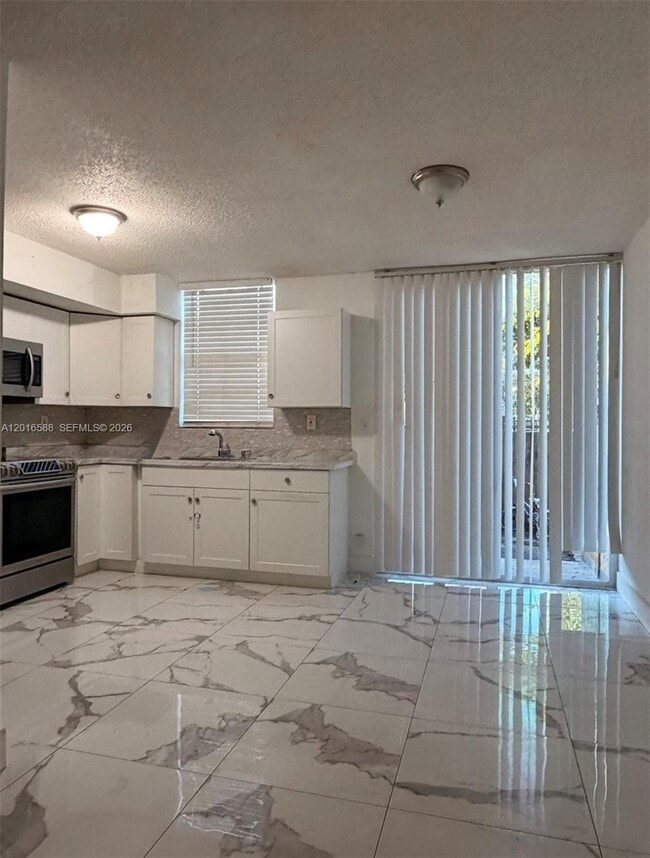 Photo - 6170 SW 68th St Unit 21
