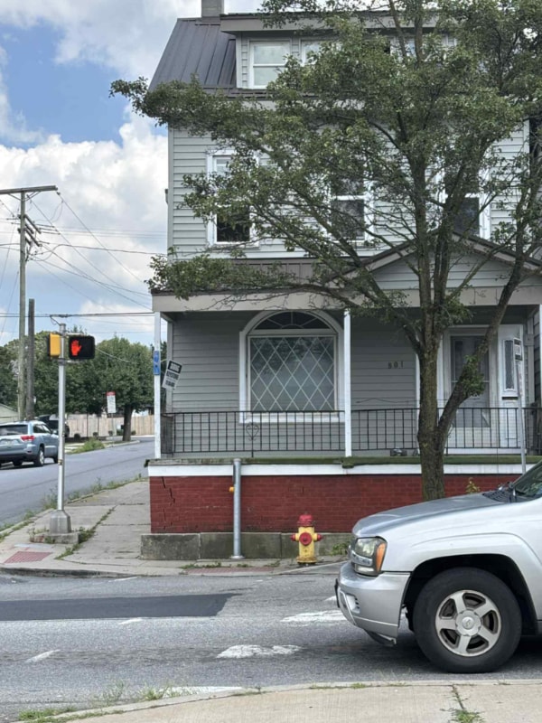 Photo - 801 6th Ave House