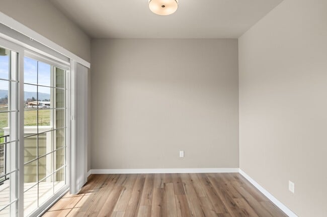 Oak Grove Estates
