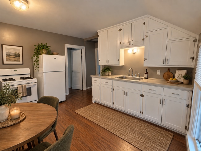 156 Lexington Ave NW Unit 156-2