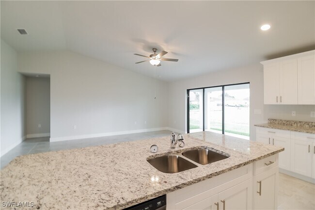 Photo - 1005 Angelo Ave