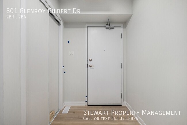 Photo - 801 Glenroy Gilbert Dr