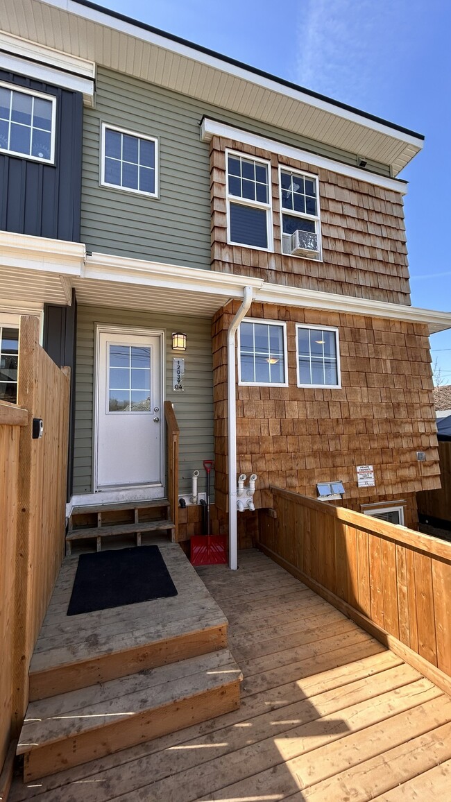 Photo - 12039-12055 55 St NW Unit Bsmt G4