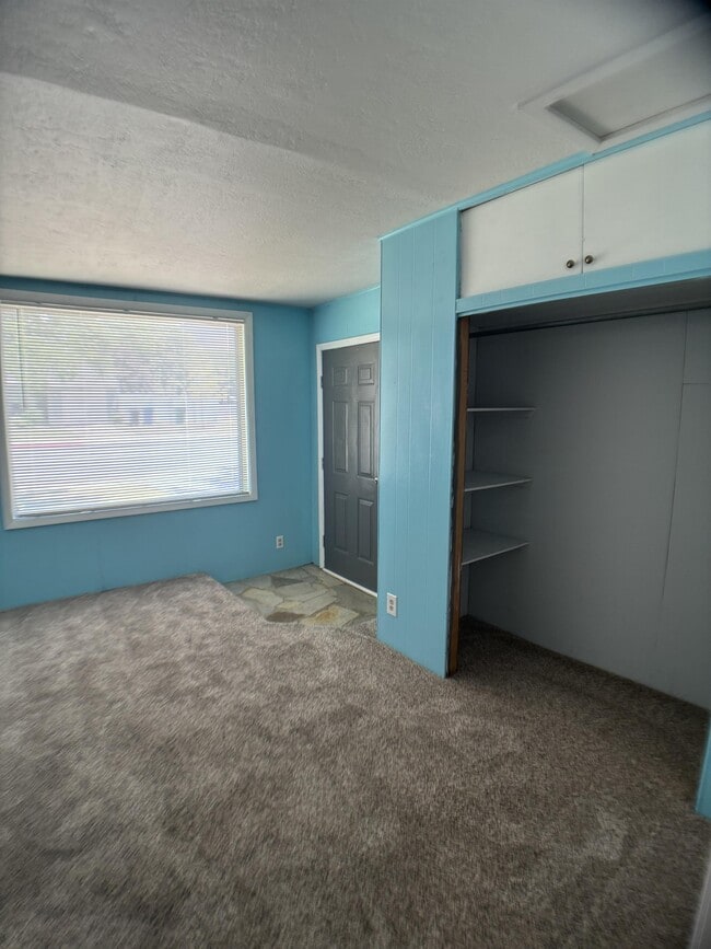 Photo - 1007 Bonneville Ave