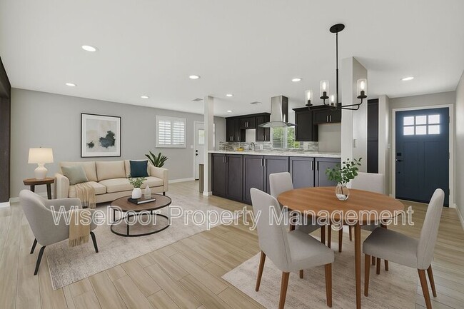 Photo - 387 E Nubia St