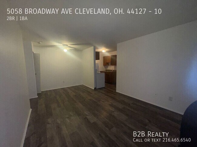 Photo - 5058 Broadway Ave Unidad 10