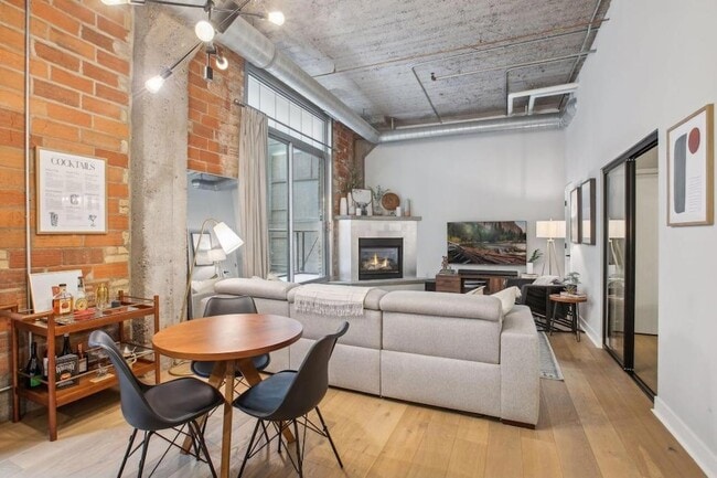 Photo - 521 S 7th St