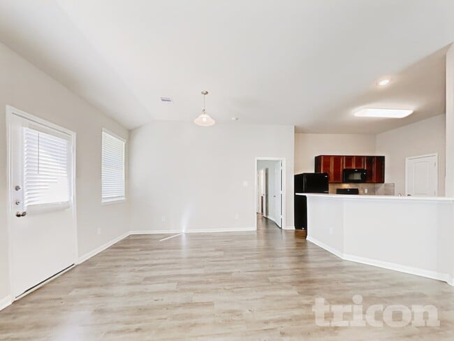 Photo - 3606 Karissa Rd