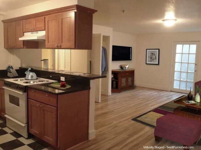 Photo - 426 NE 75th Ave