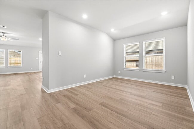 Photo - 2635 Wastelbread Ln