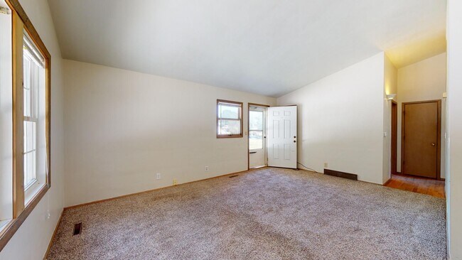 Photo - AVAILABLE AUGUST 1st! Spacious 2 Bedroom w...