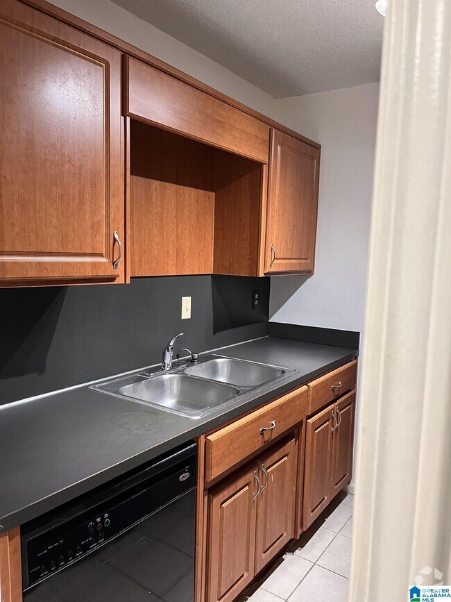 Building Photo - 1726 14th Terrace S Rental