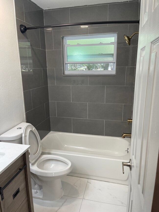 Photo - 7917 Lakeshore Dr Unit Lakeshore