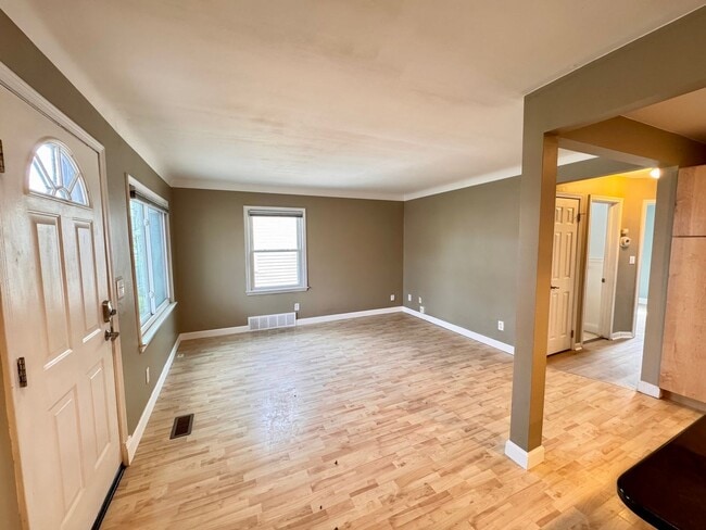 Photo - Spacious 5-Bedroom Home in Prime Royal Oak Location – $2,900/month