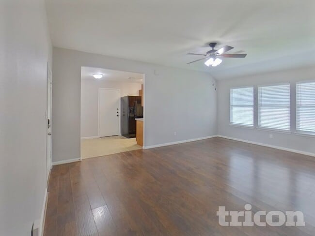 Photo - 10951 Royal Forest Dr