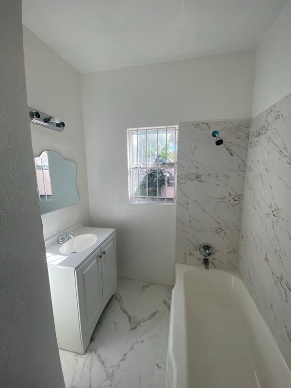 Photo - 786 NW 75th St