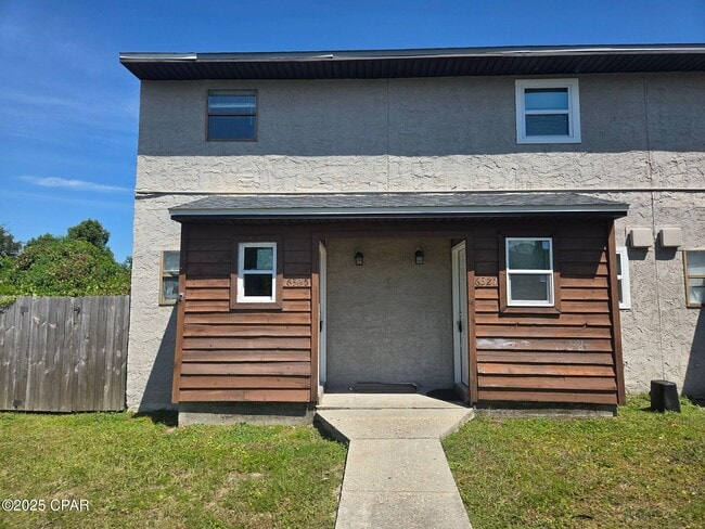 Building Photo - 6325 Omoko St Rental
