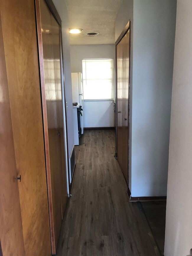 Photo - Located in Oakdale  3/1.5/2