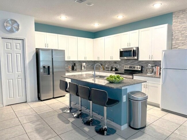 Photo - 239 Tarpon Bay Blvd
