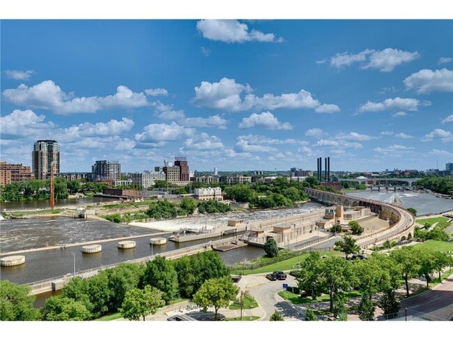 Building Photo - 401 S 1st St Unit 811 Rental