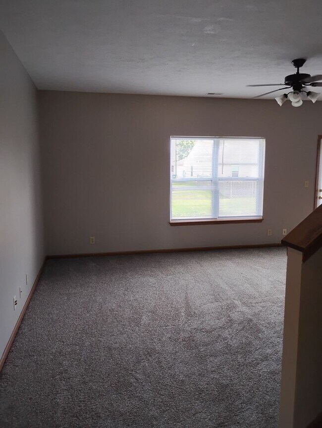 Photo - 3296 Hopkins Dr