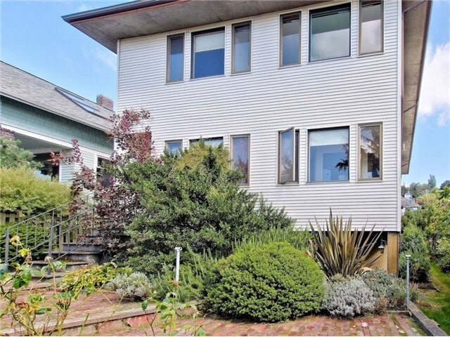 Photo - KIRKLAND ROSEHILL Unit 2