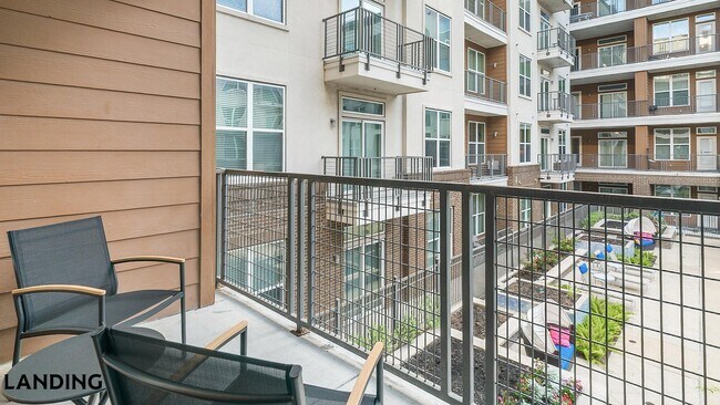 1711 Caroline St Unidad 306