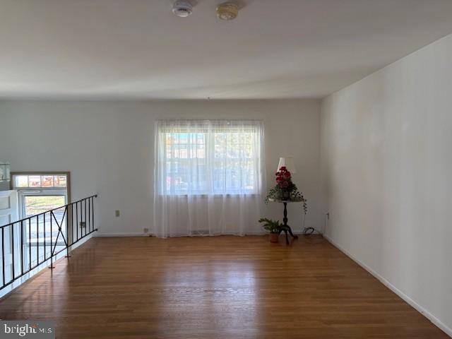 Photo - 7 Larchwood Rd