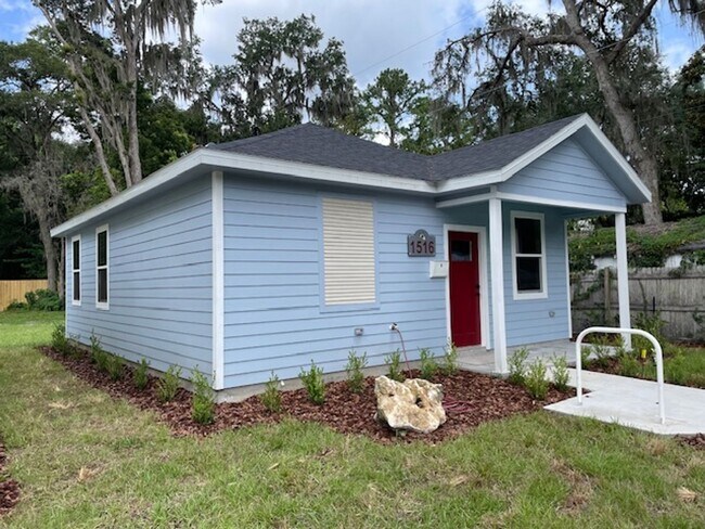 Photo - New Construction - Beautiful 2 Bedroom, 2 ...