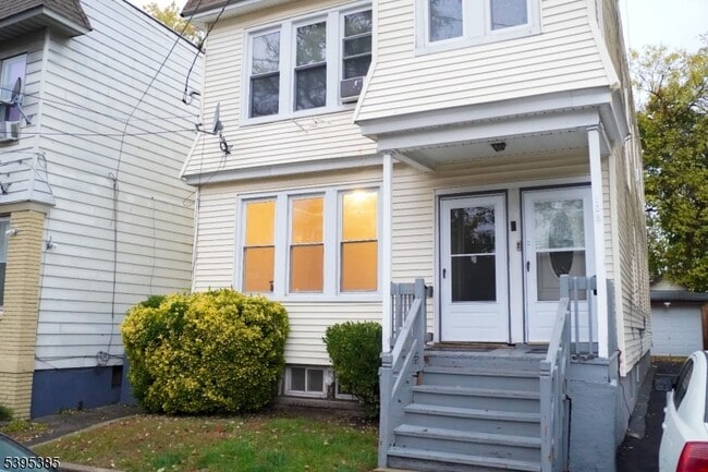 Building Photo - 108 Berkshire Pl