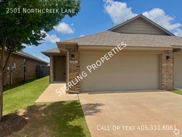 Building Photo - 2501 Northcreek Ln Rental