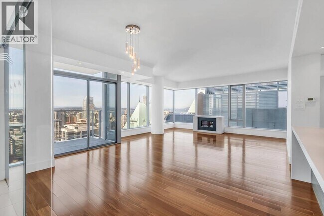 Photo - 677 Howe St Unit 220X