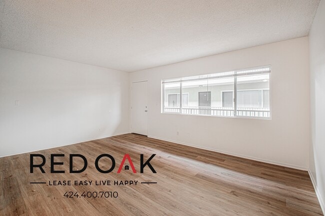 Building Photo - 916 S Carondelet St Unit 18 Rental