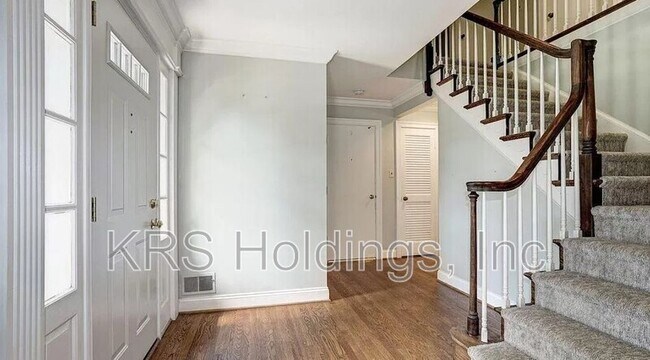 Photo - 912 Kimberwicke Rd