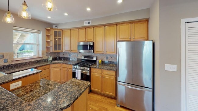 Photo - 3518 10th St NW