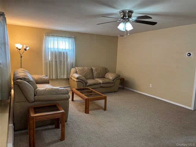 Photo - 293 Concord Ave