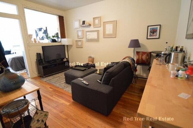 Photo - 33 Lancaster Terrace Unit 206