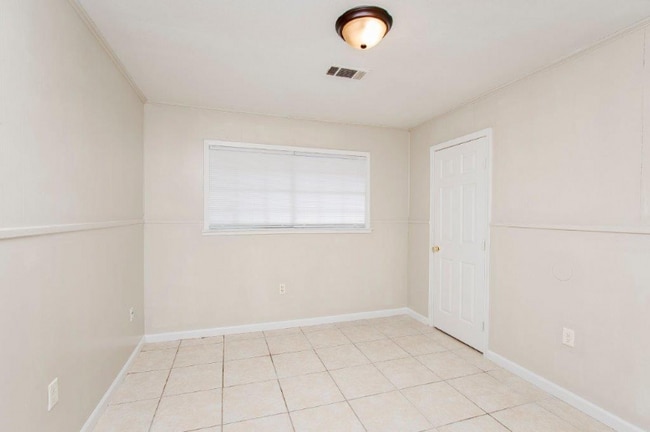 Photo - 13601 Goodwood Dr