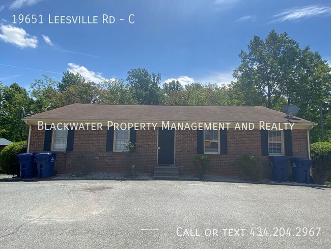 Building Photo - 19651 Leesville Rd Unit C Rental
