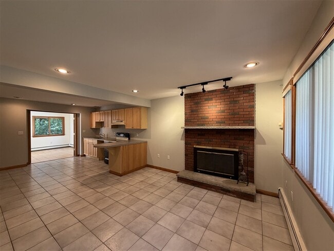 116 Grove St