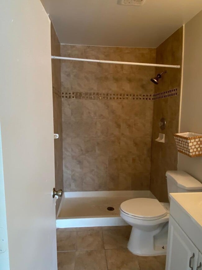 Photo - 4901 Pier Dr